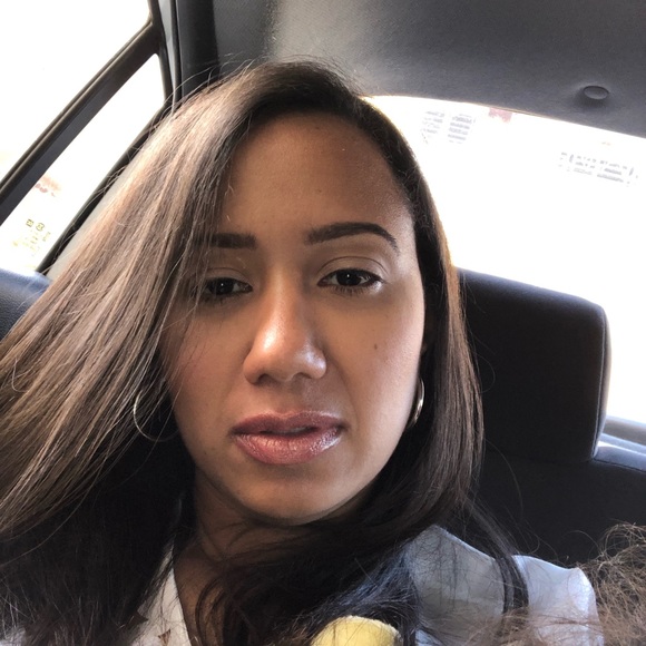 Meet your Posher, Laurlaura - Picture 1 of 1